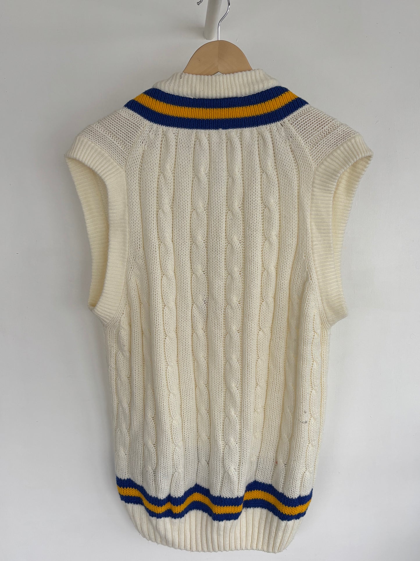 L - VINTAGE CRICKET VEST