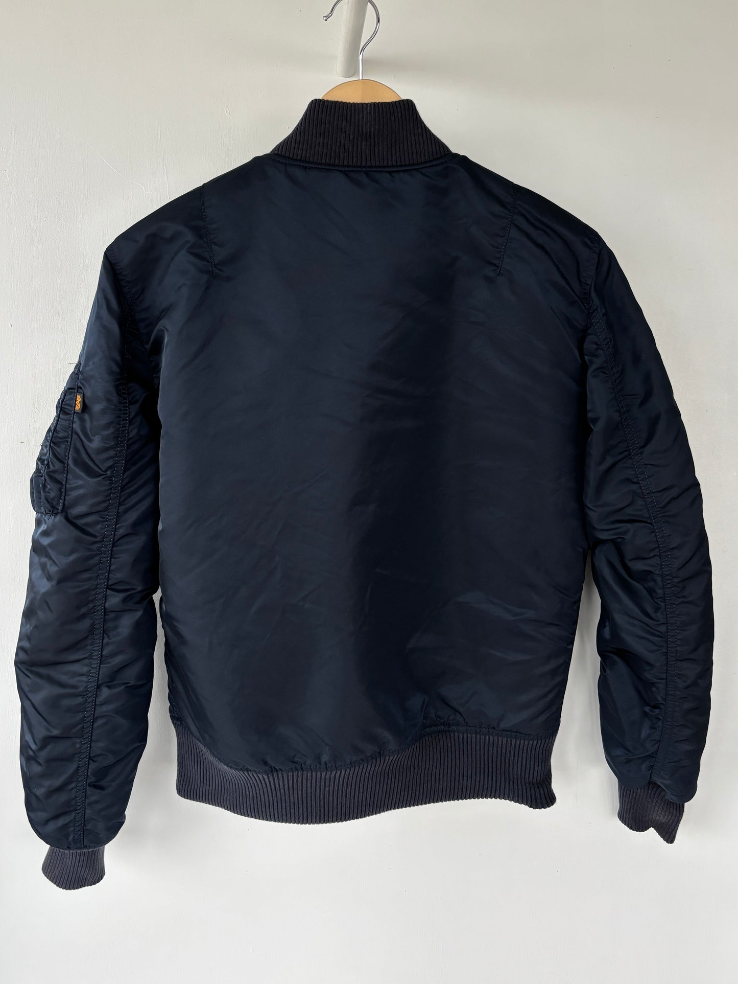 M - VINTAGE ALPHA INDUSTRIES BOMBER JACKET