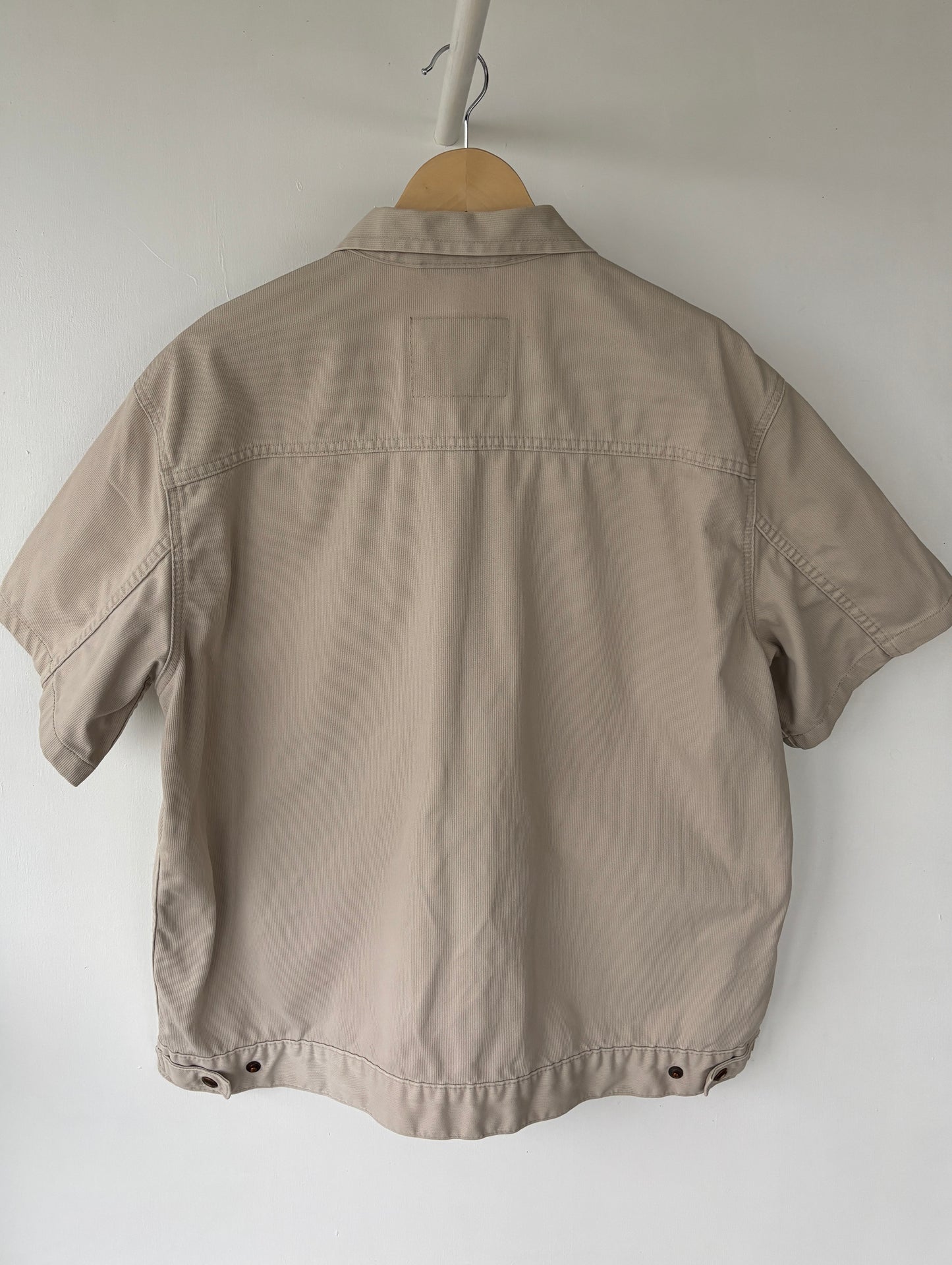 L - VINTAGE LEVIS SHORT SLEEVED SHIRT