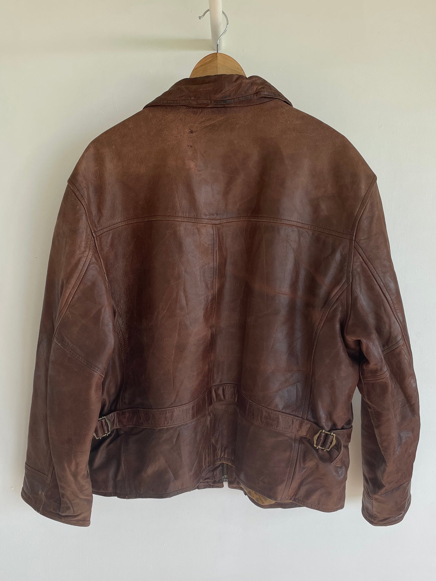 L - VINTAGE LEATHER JACKET