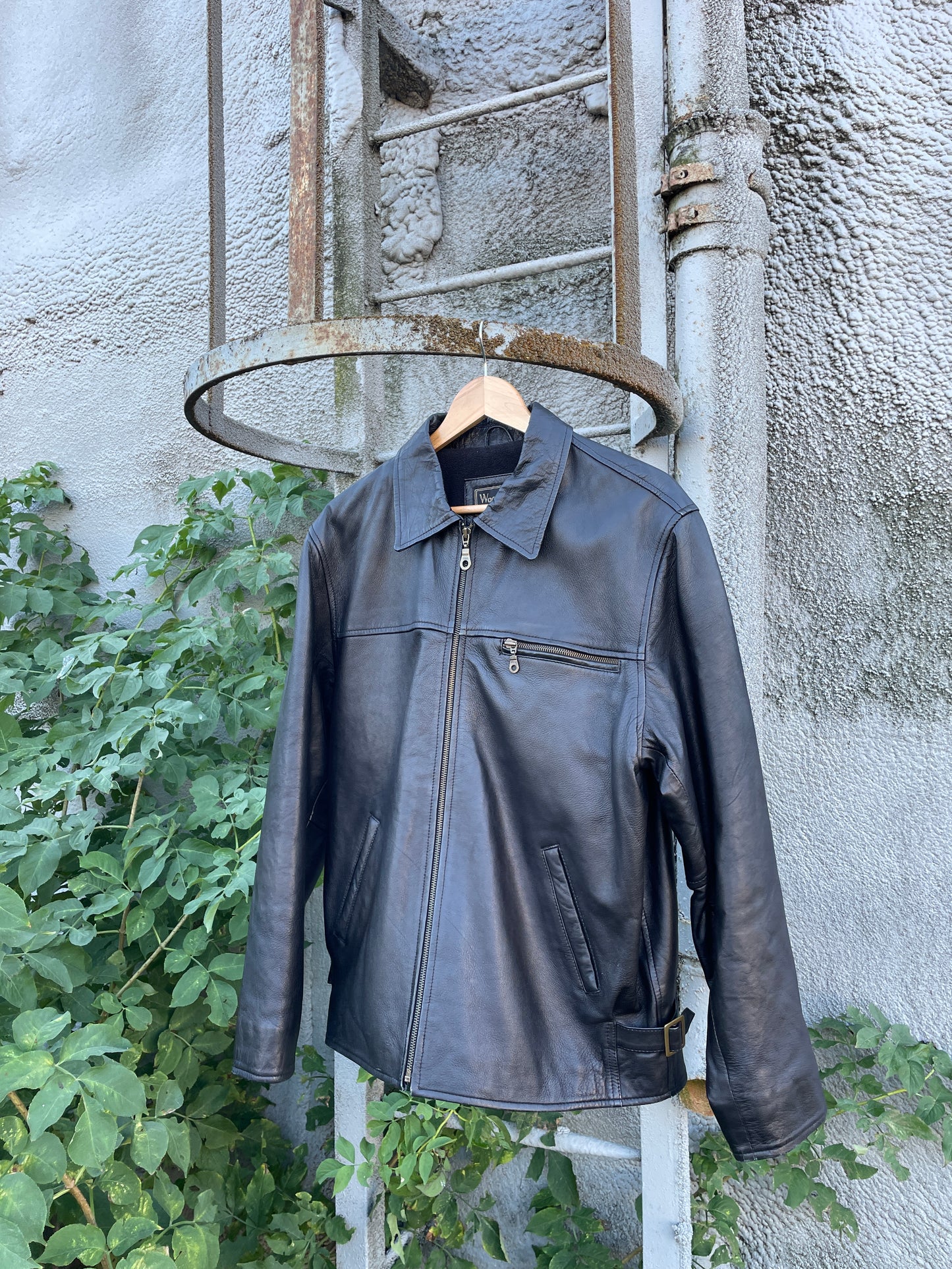 M - VINTAGE LEATHER JACKET