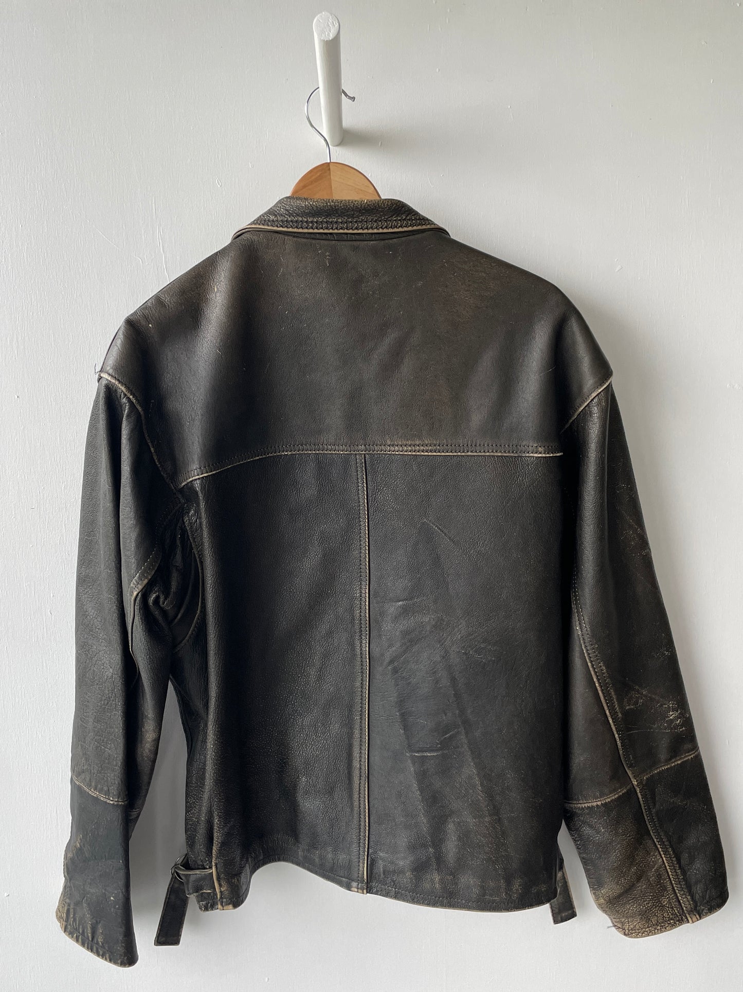 L - VINTAGE LEATHER JACKET