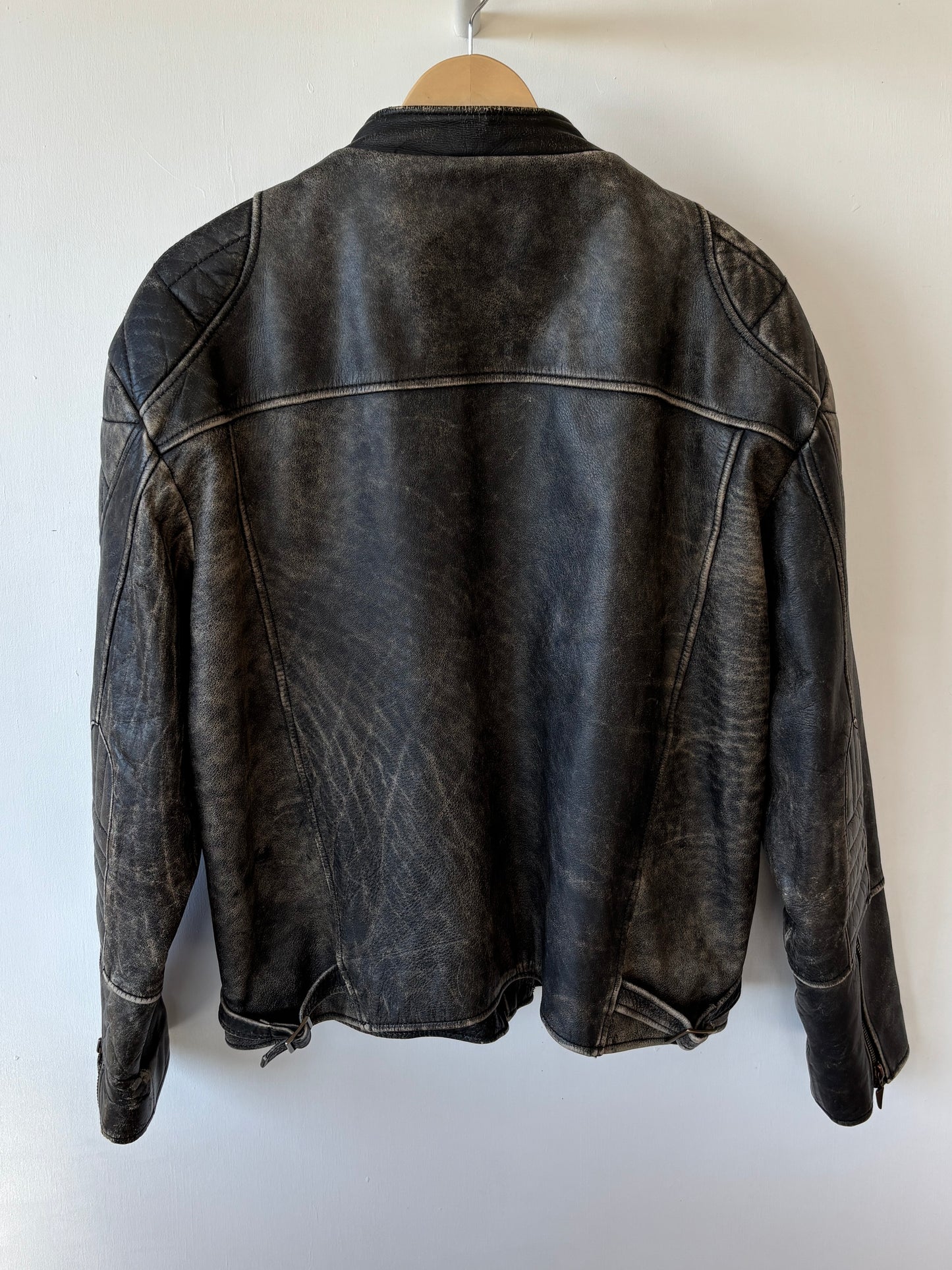 M - VINTAGE LEATHER JACKET