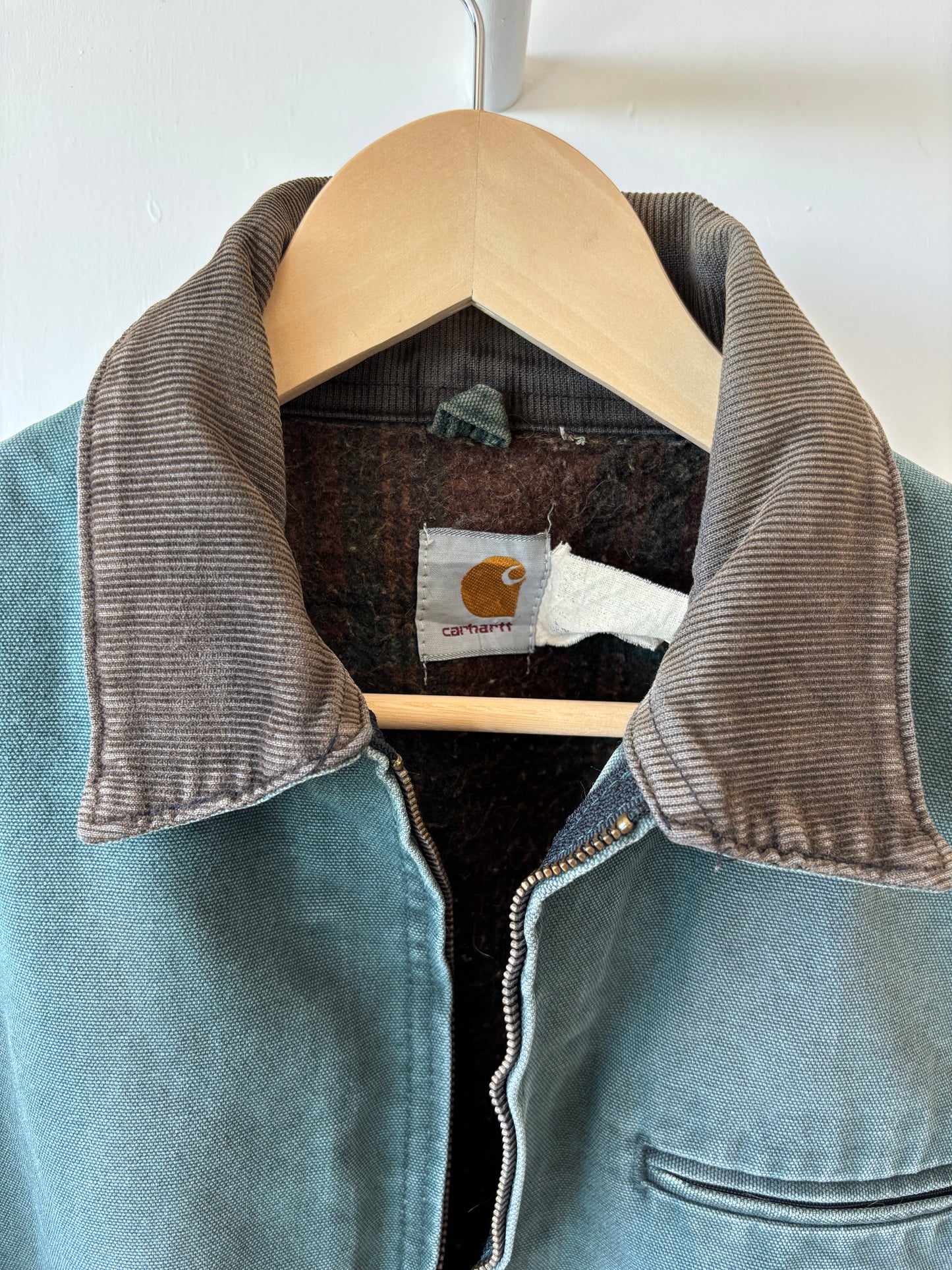 M - VINTAGE CARHARTT DETROIT JACKET