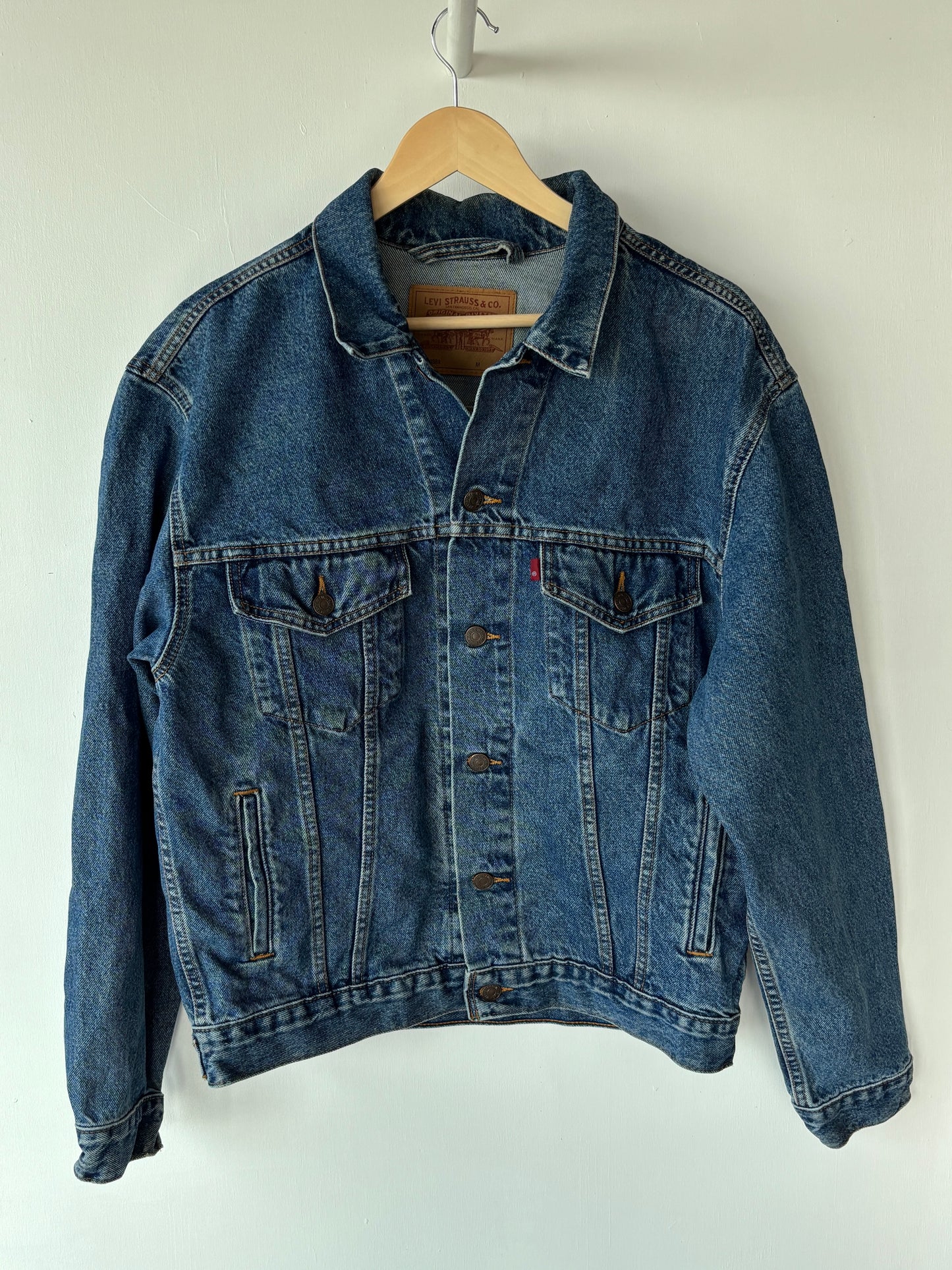 M - VINTAGE LEVIS DENIM JACKET