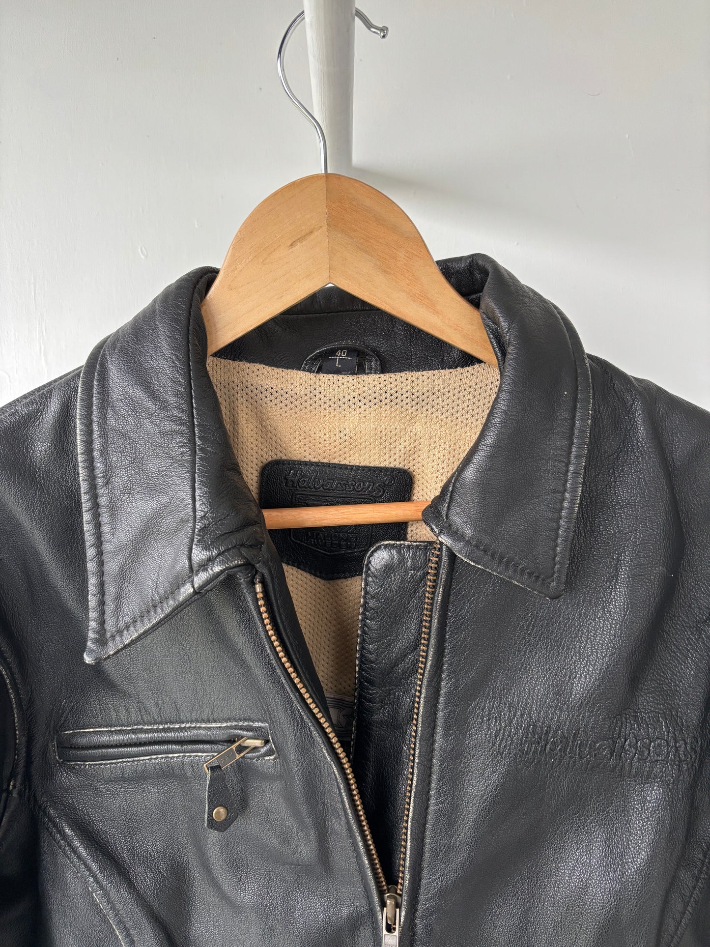 S - VINTAGE LEATHER JACKET