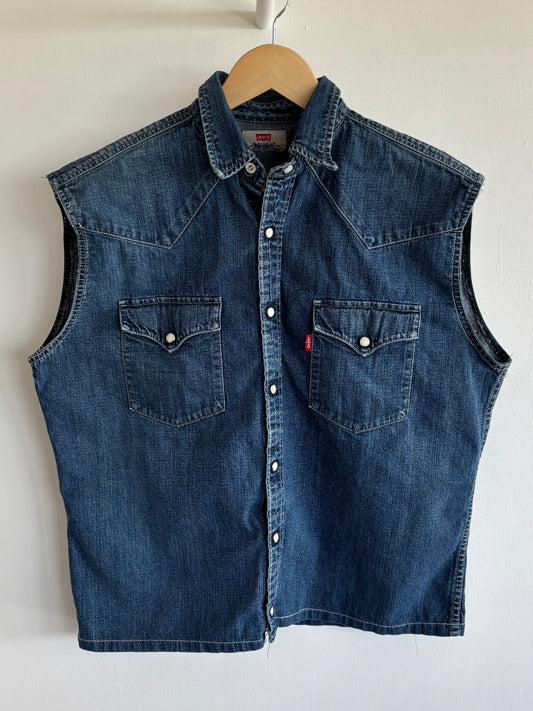 S - VINTAGE LEVIS DENIM VEST
