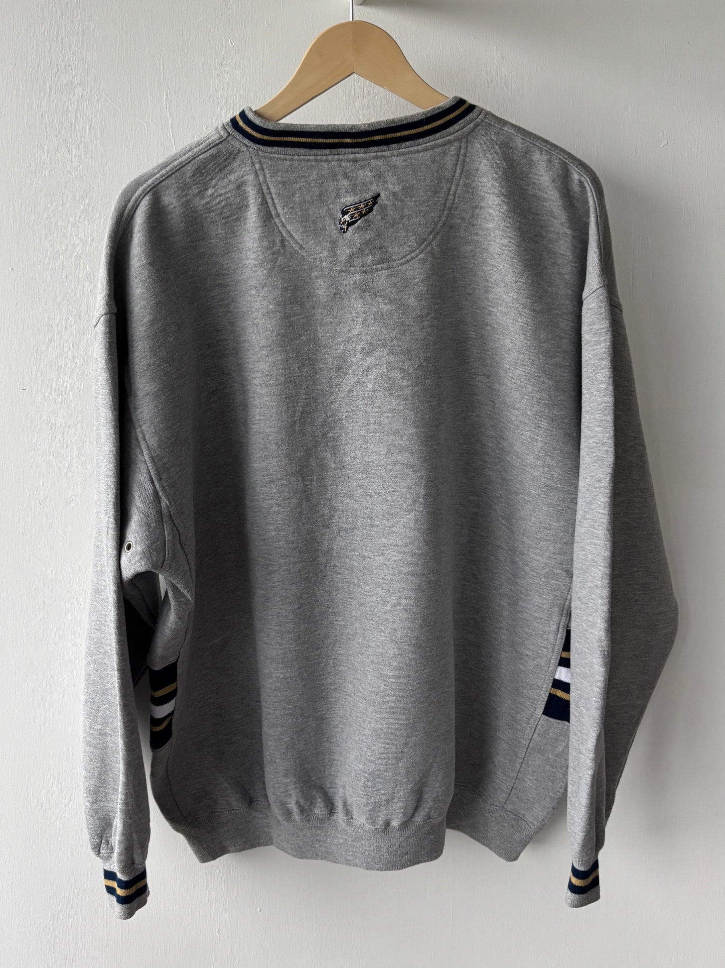 L - VINTAGE CAPITALS SWEATSHIRT