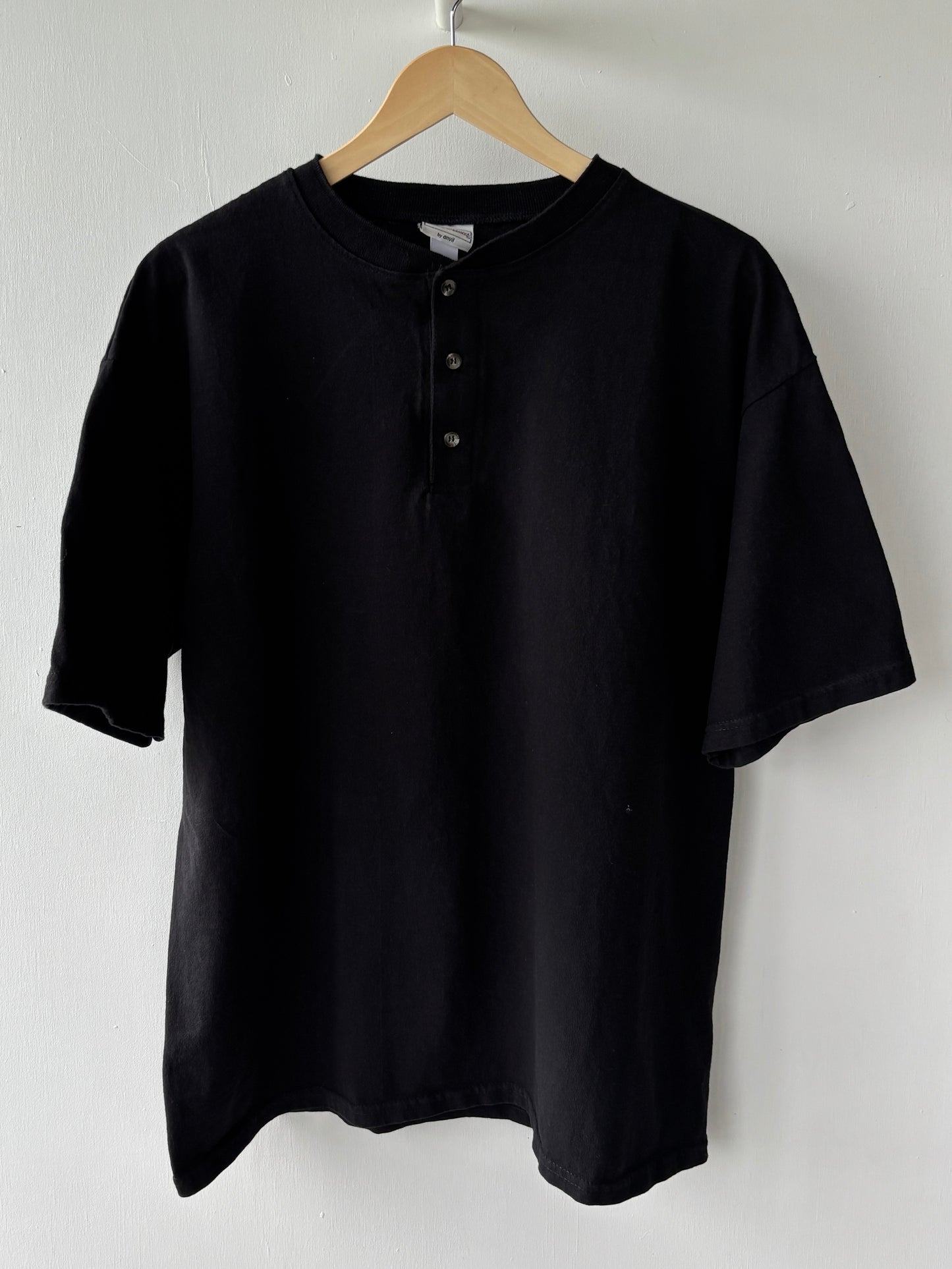 L - VINTAGE CAR CLUB TEE