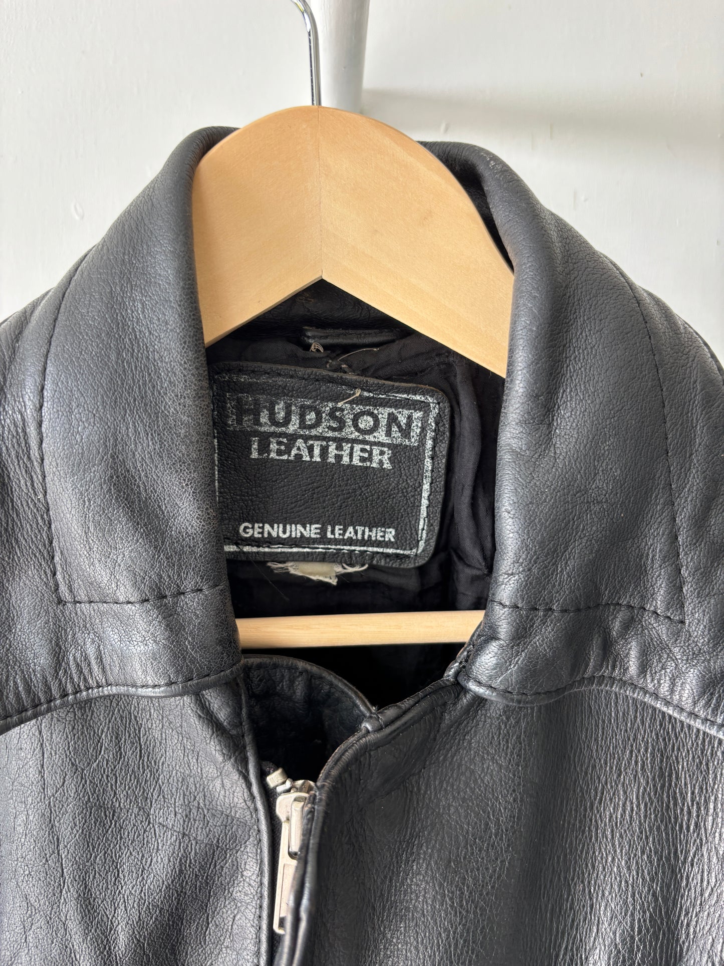 S - VINTAGE LEATHER JACKET