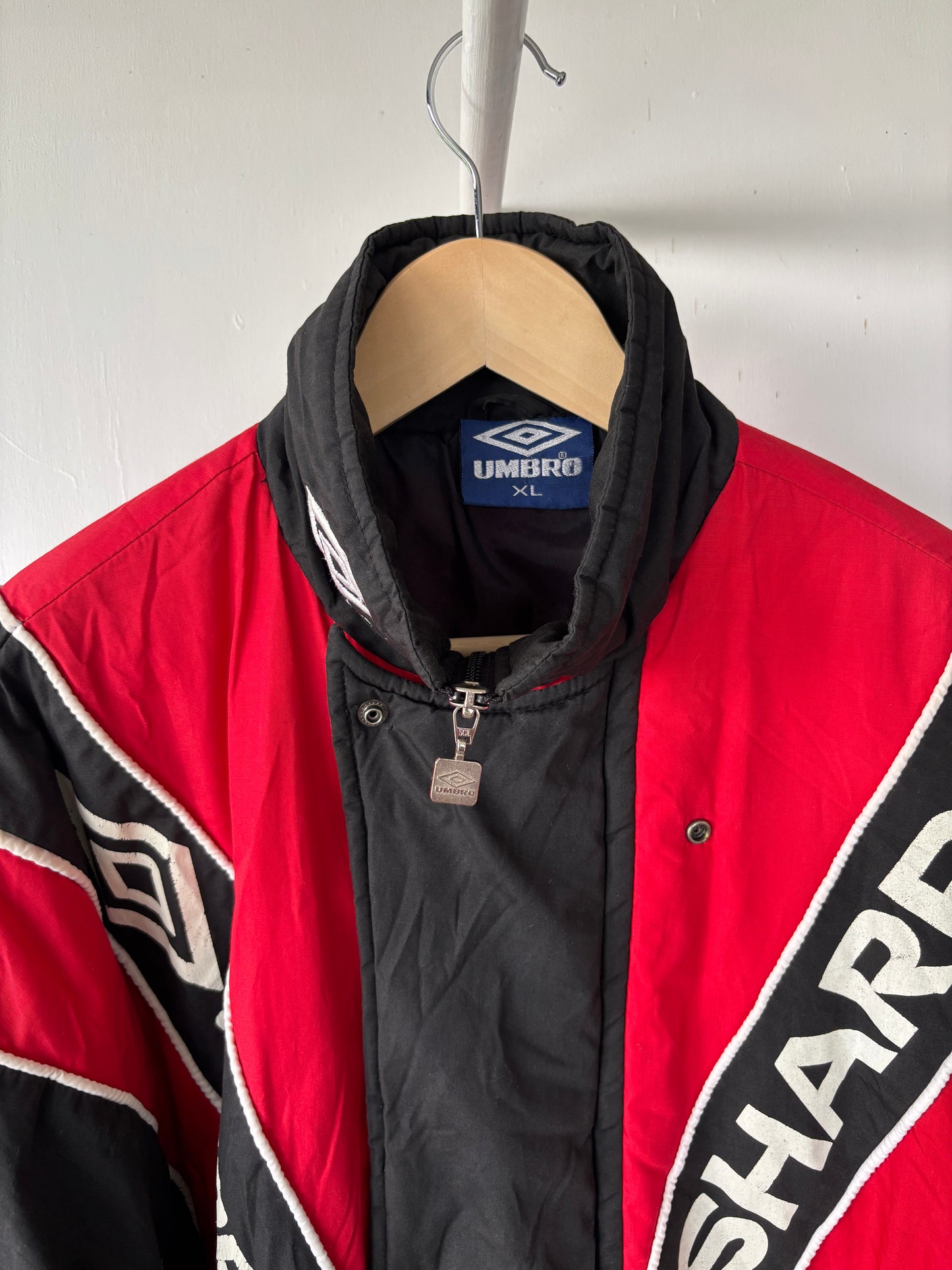 XL - VINTAGE 90S MAN UNITED UMBRO COAT