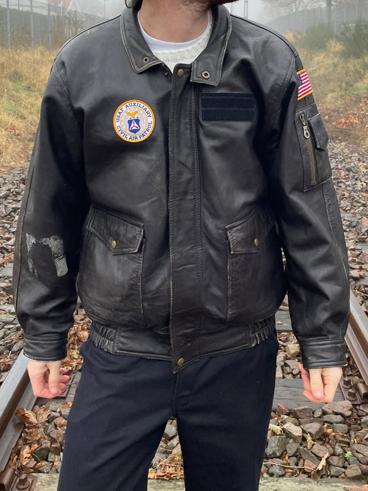 M -  VINTAGE ARMY LEATHER JACKET