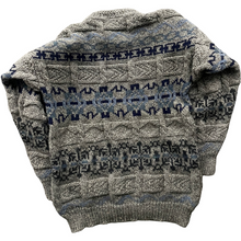 Load image into Gallery viewer, M - VINTAGE KNITTED SWEATSHIRT
