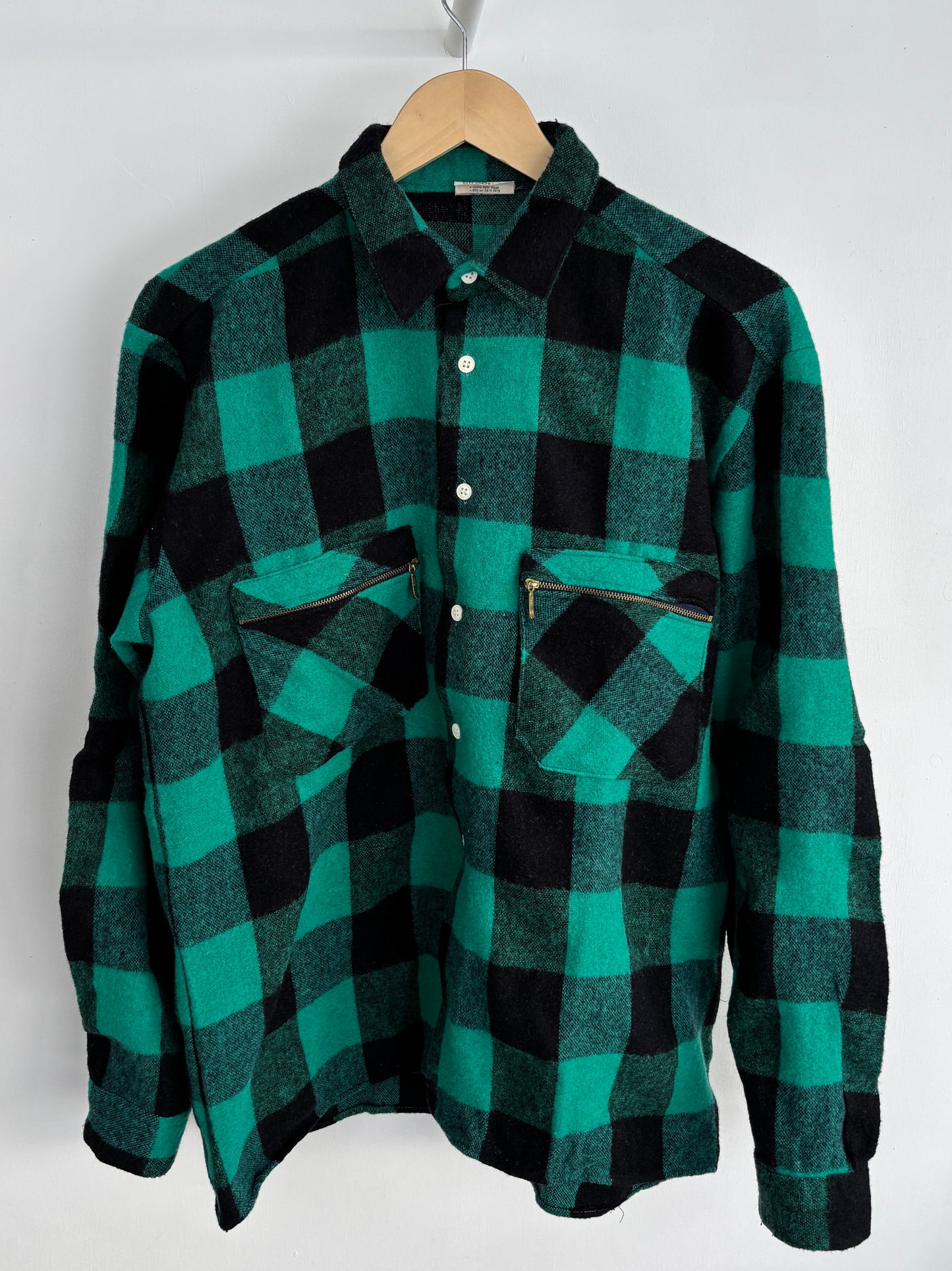 M - VINTAGE FLANNEL SHIRT