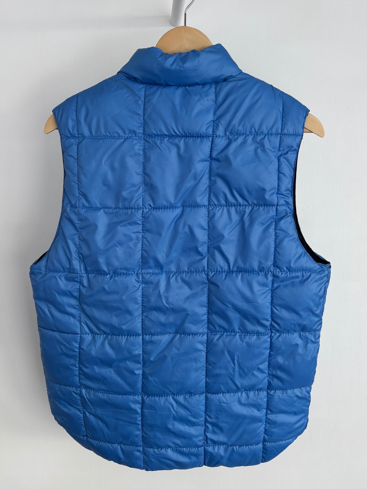 S - VINTAGE REVERSIBLE PUFFER VEST