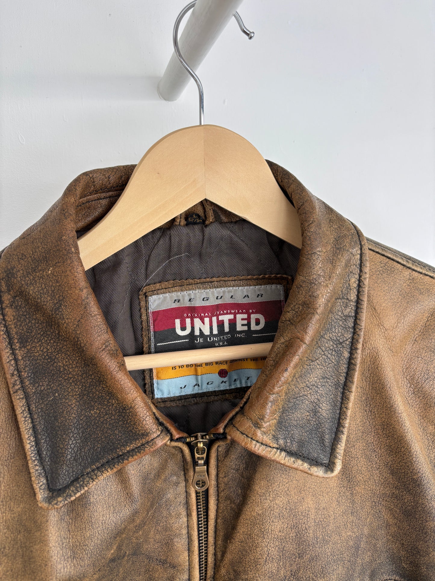 L - VINTAGE LEATHER JACKET