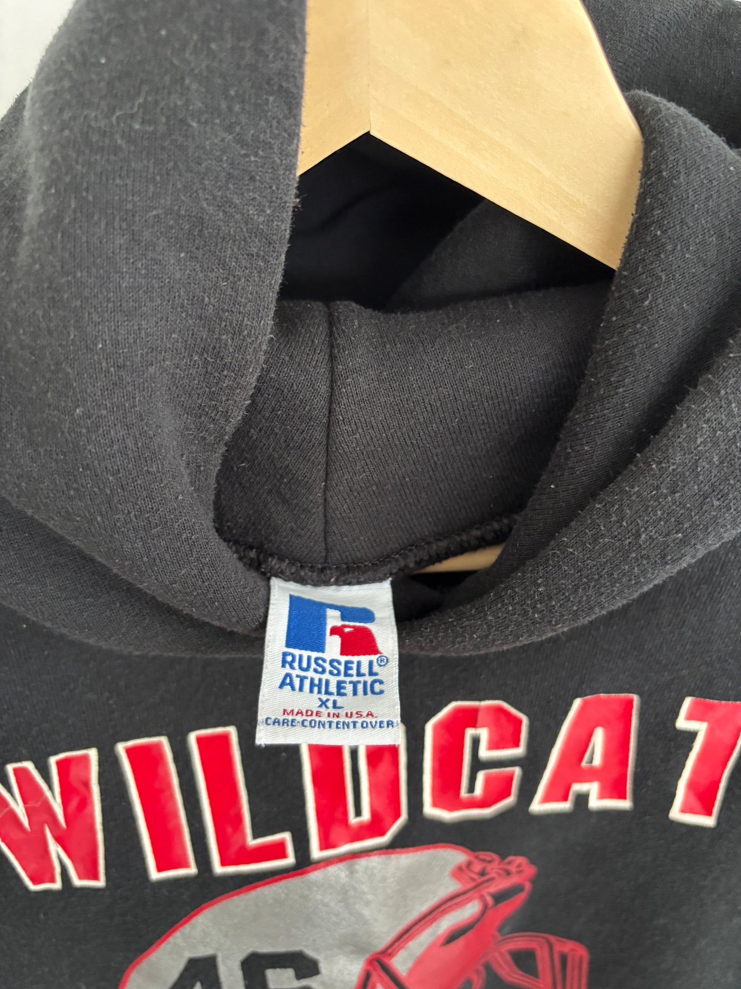 M - VINTAGE WILDCAT FOOTBALL HOODIE