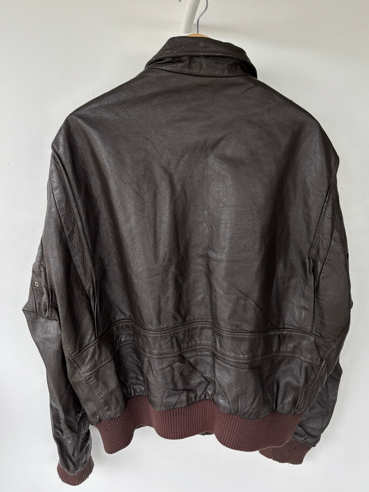 L - VINTAGE US FORCE LEATHER JACKET