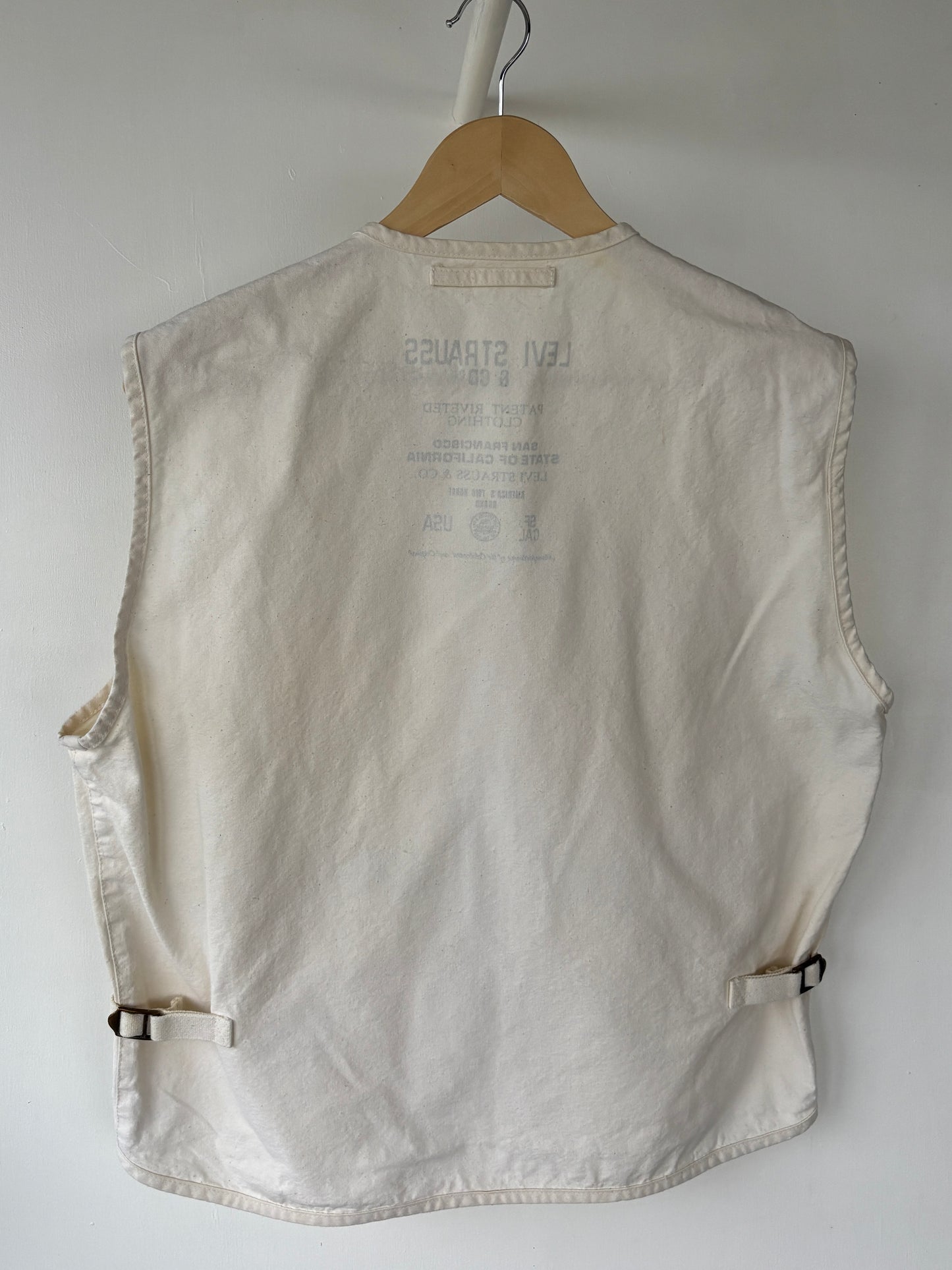 M - VINTAGE LEVIS UTILITY VEST