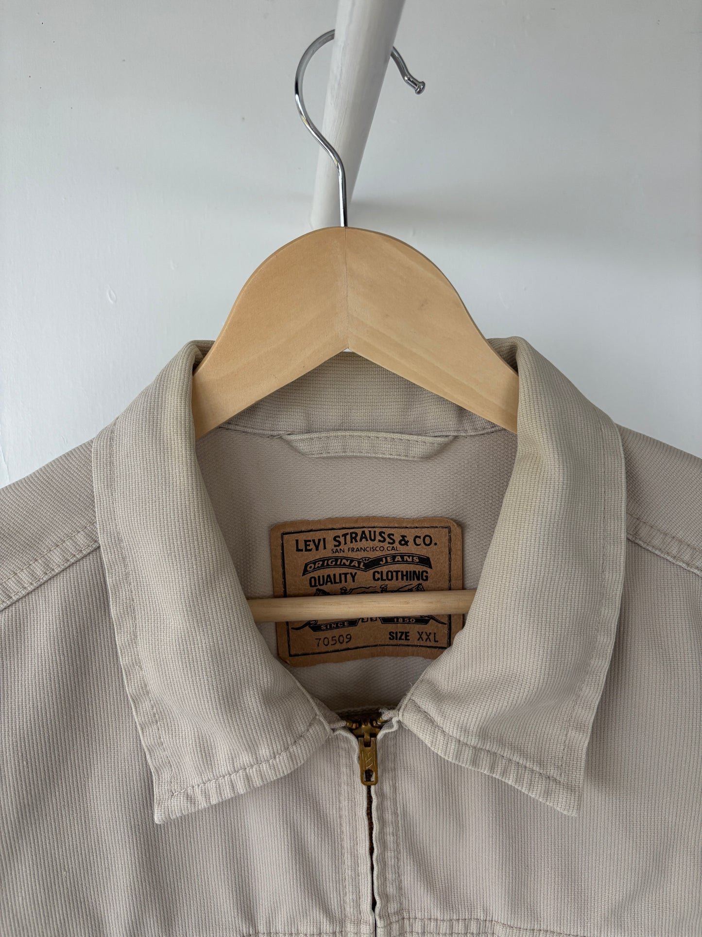 L - VINTAGE LEVIS SHORT SLEEVED SHIRT