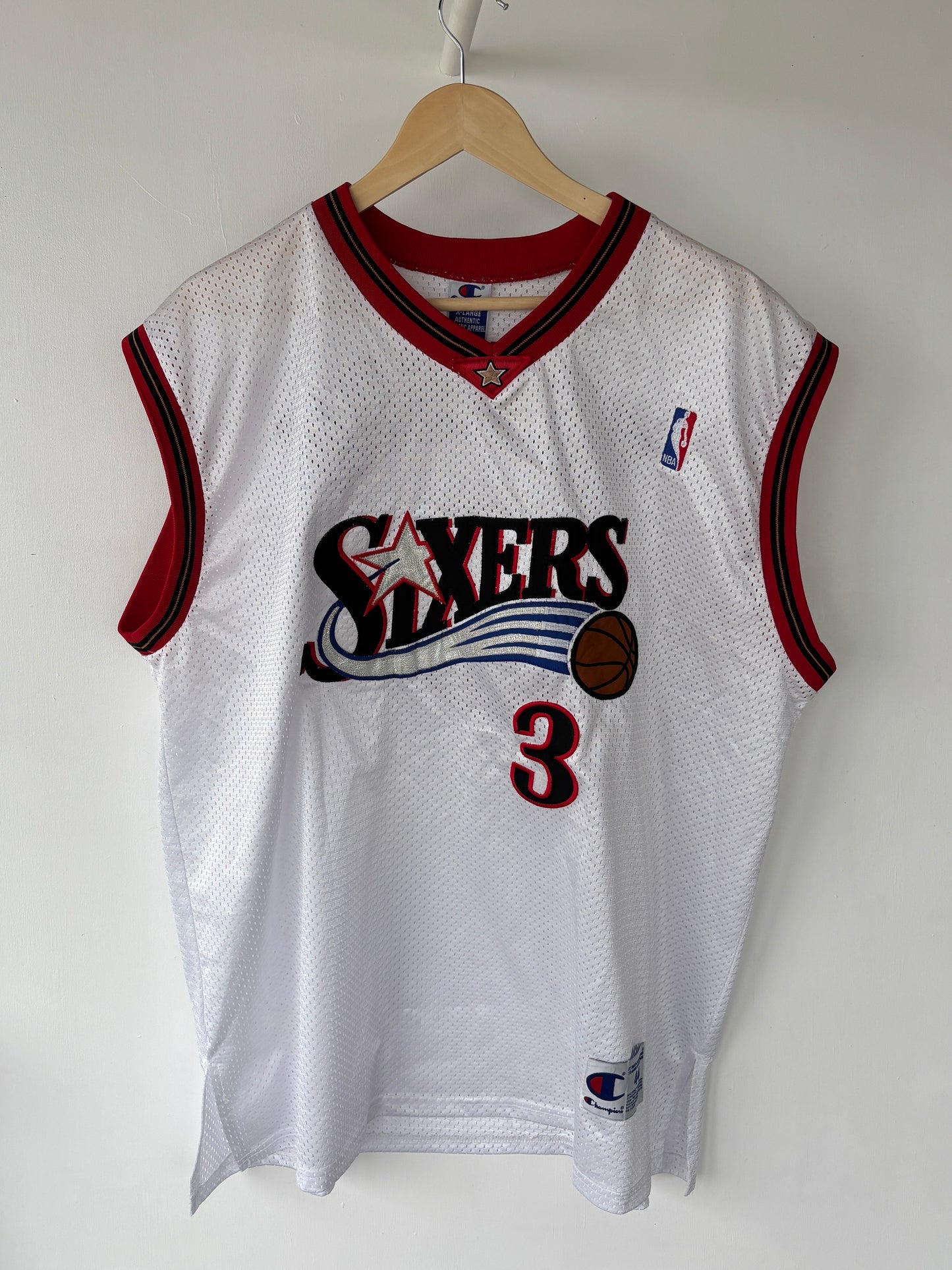 XL - VINTAGE SIXERS IVERSON JERSEY