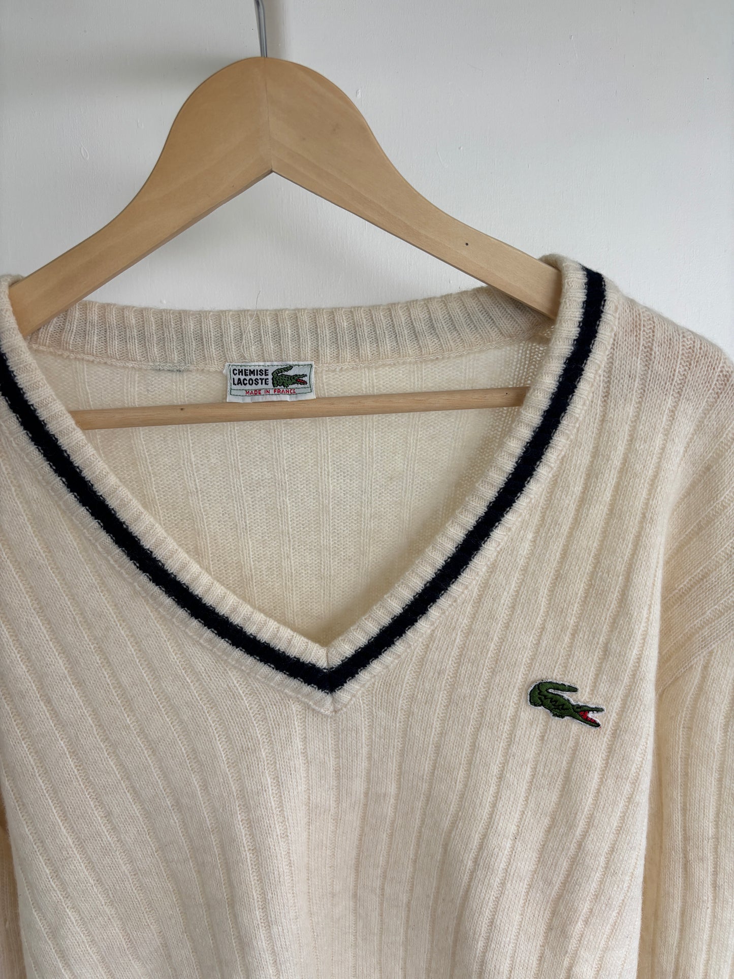 L - VINTAGE LACOSTE TENNIS SWEATSHIRT