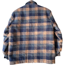 Load image into Gallery viewer, L - VINTAGE FLANNEL JACKET