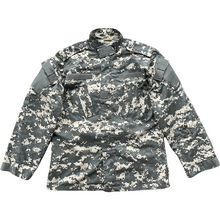 Load image into Gallery viewer, M - VINTAGE US ARMY JACKET