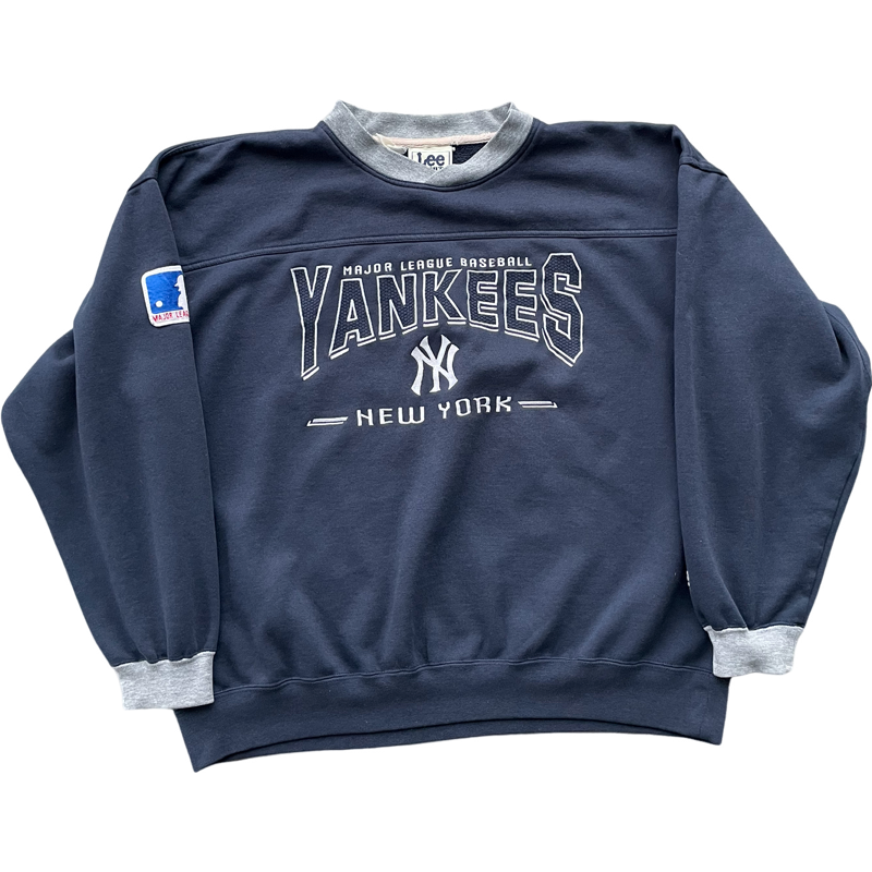 Yankees sweatshirt deals vintage