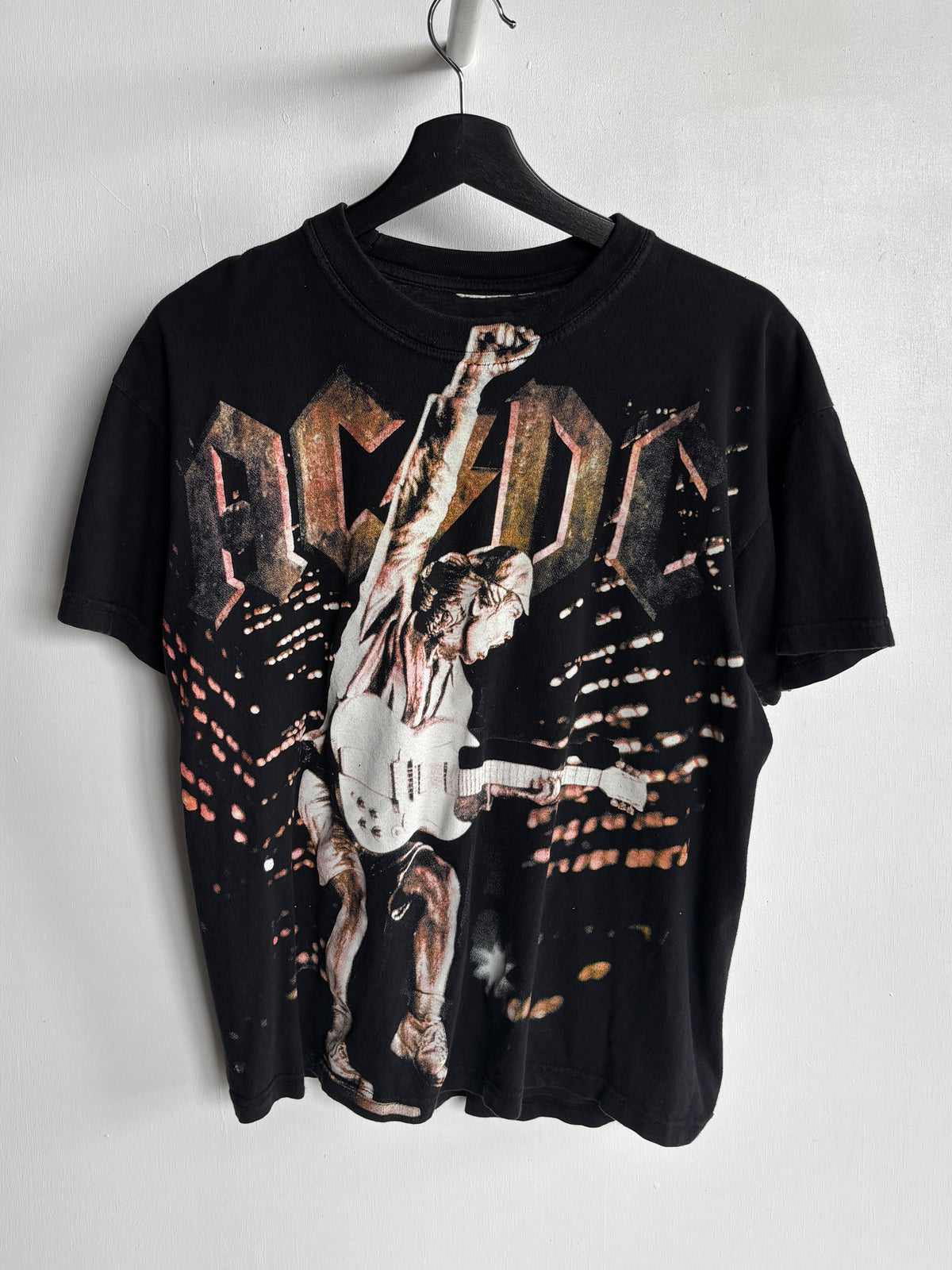 M - VINTAGE ACDC TEE