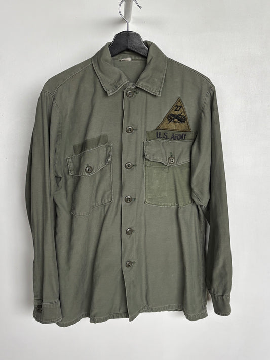 M - VINTAGE OG107 COTTON SATEEN SHIRT