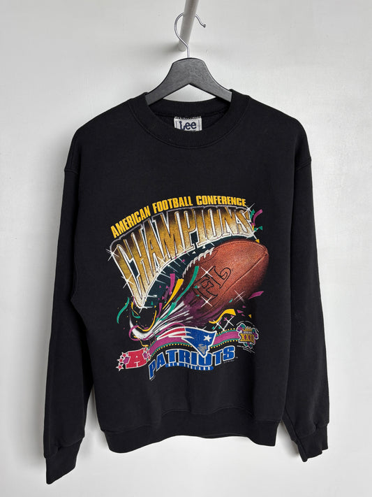 M - VINTAGE 97 PATRIOTS SUPER BOWL SWEATSHIRT