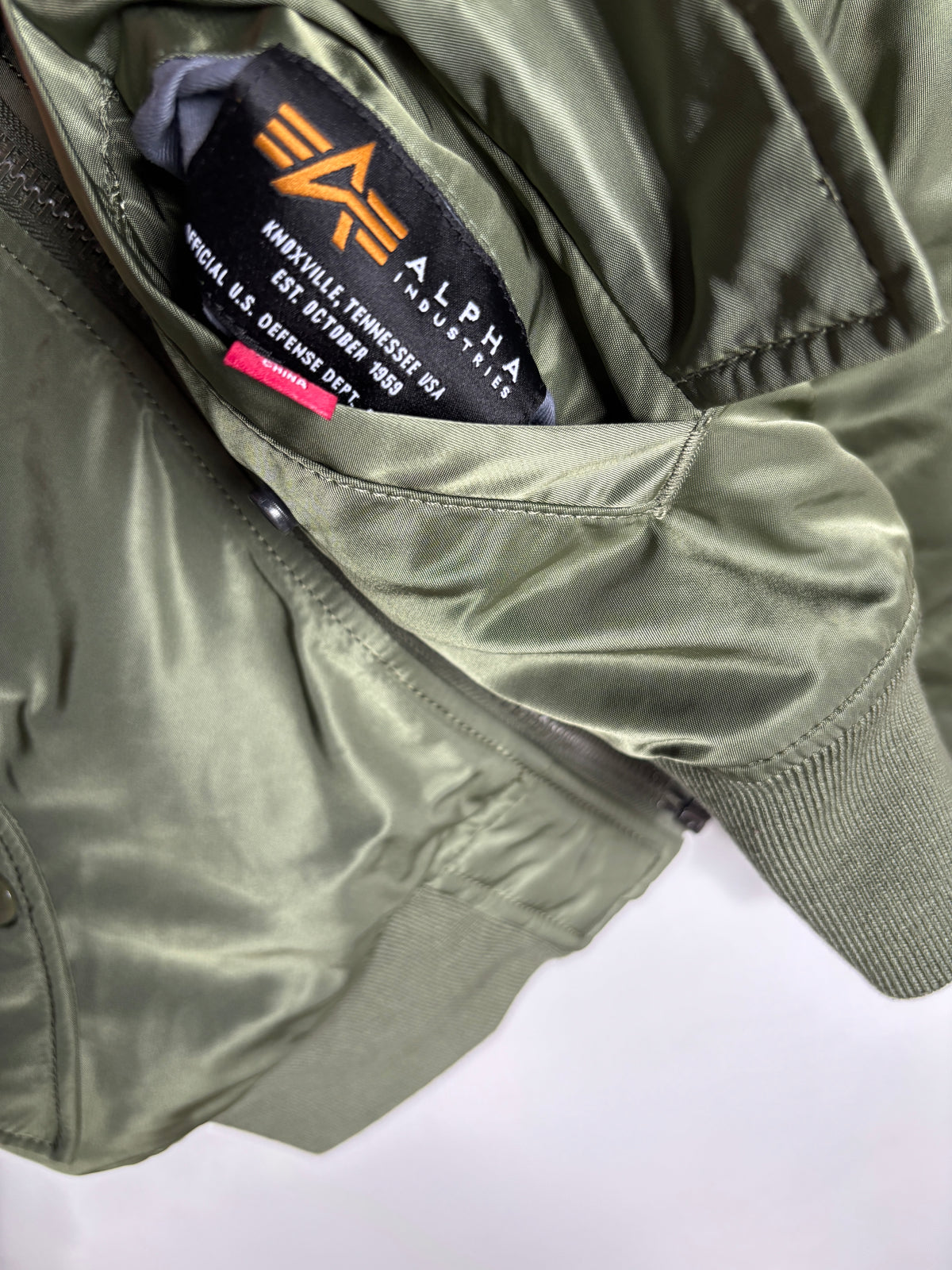 S - VINTAGE ALPHA BOMBER JACKET