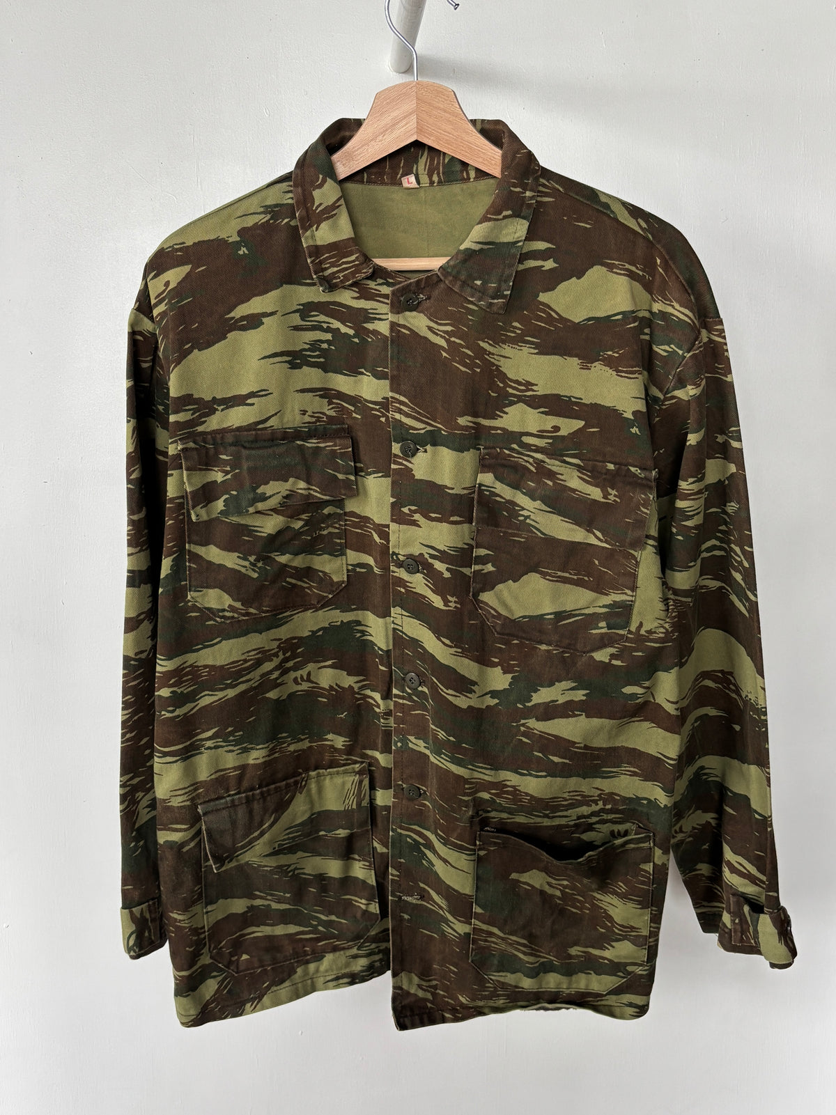 L - VINTAGE CAMO ARMY SHIRT JACKET