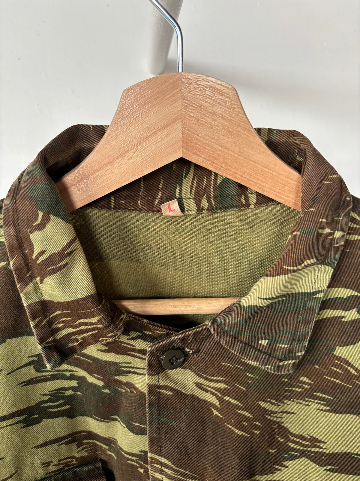 L - VINTAGE CAMO ARMY SHIRT JACKET