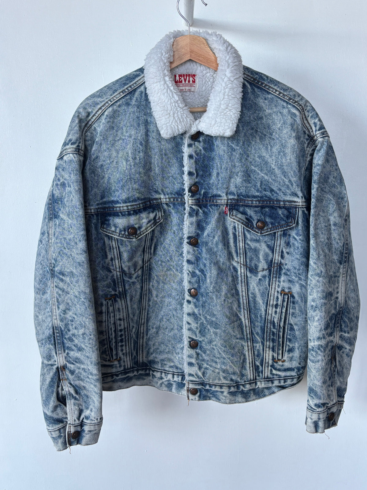 M - VINTAGE LEVIS SHERPA DENIM JACKET