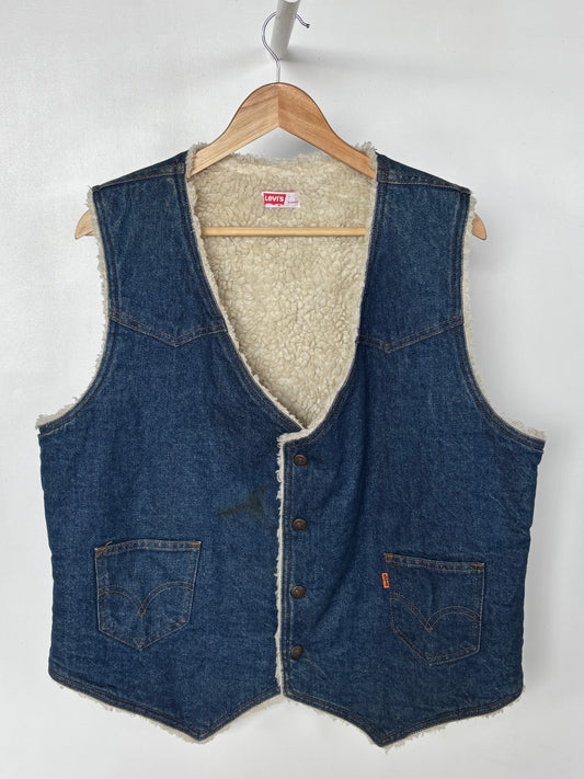 XL - VINTAGE 70S LEVIS DENIM SHERPA LINED VEST ORANGE TAB