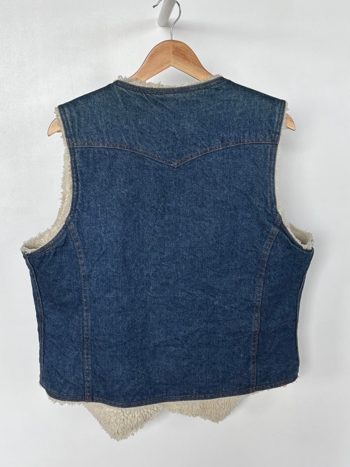 XL - VINTAGE 70S LEVIS DENIM SHERPA LINED VEST ORANGE TAB