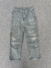 Load image into Gallery viewer, 34/32 - VINTAGE CARHARTT DOUBLE KNEES
