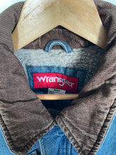 Load image into Gallery viewer, M - VINTAGE WRANGLER DENIM SHERPA JACKET
