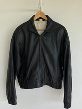 Load image into Gallery viewer, M - VINTAGE LEATHER JACKET
