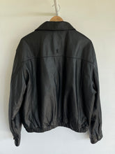 Load image into Gallery viewer, L - VINTAGE LEATHER JACKET
