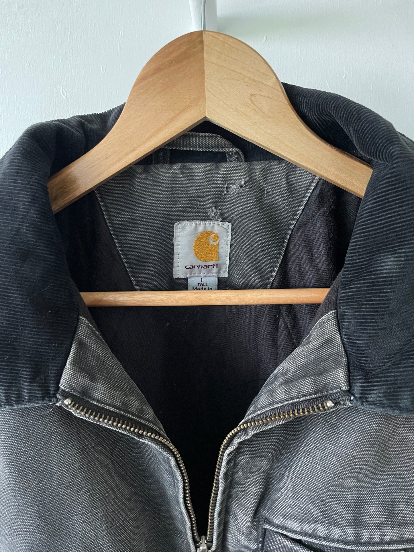 L - VINTAGE CARHARTT JACKET