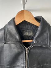 Load image into Gallery viewer, S - VINTAGE LEATHER JACKET
