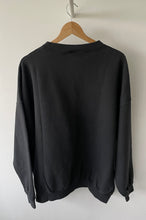 Load image into Gallery viewer, XL - VINTAGE LEE SWEATSHIRT
