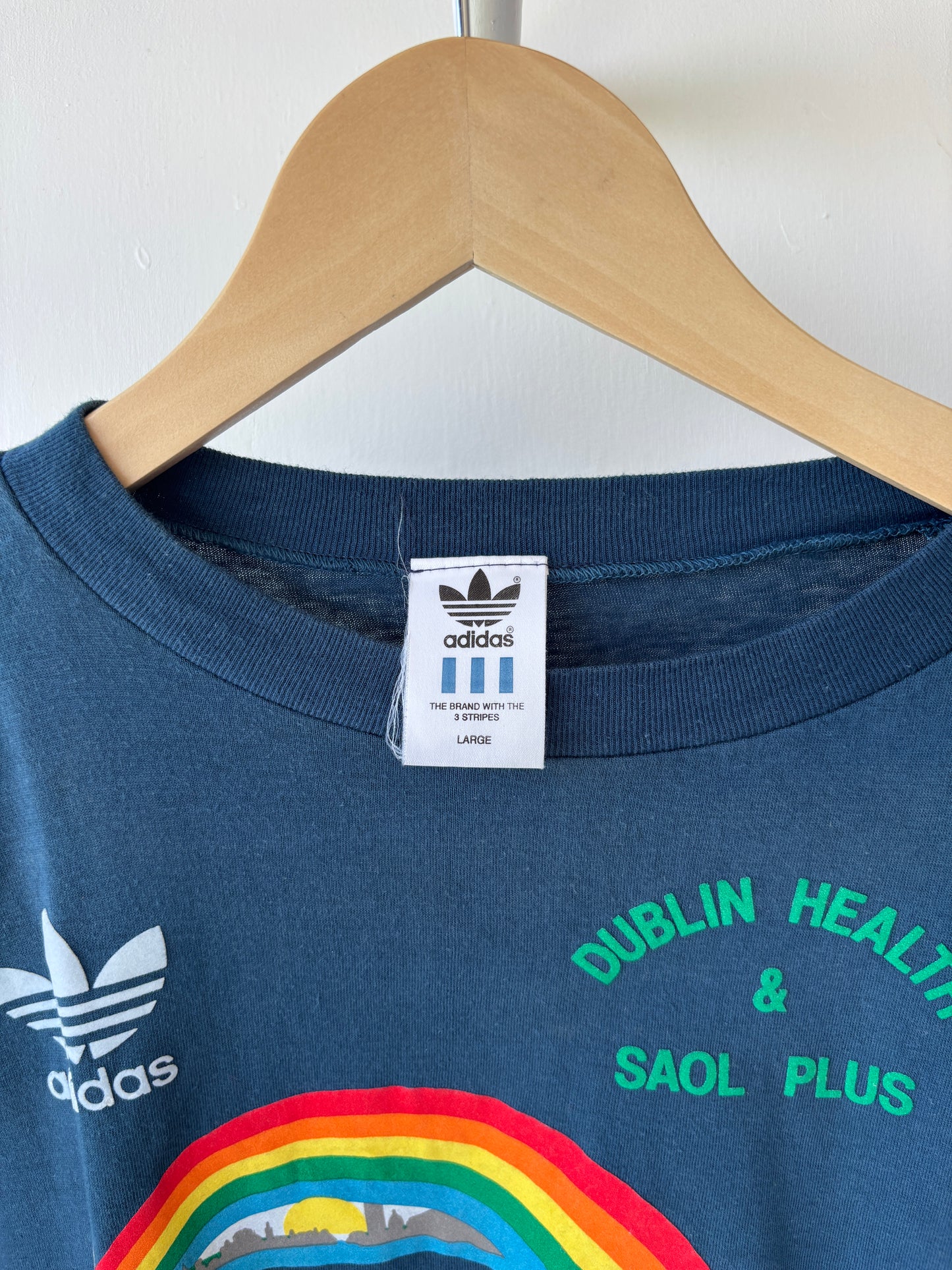 L - VINTAGE ADIDAS TEE