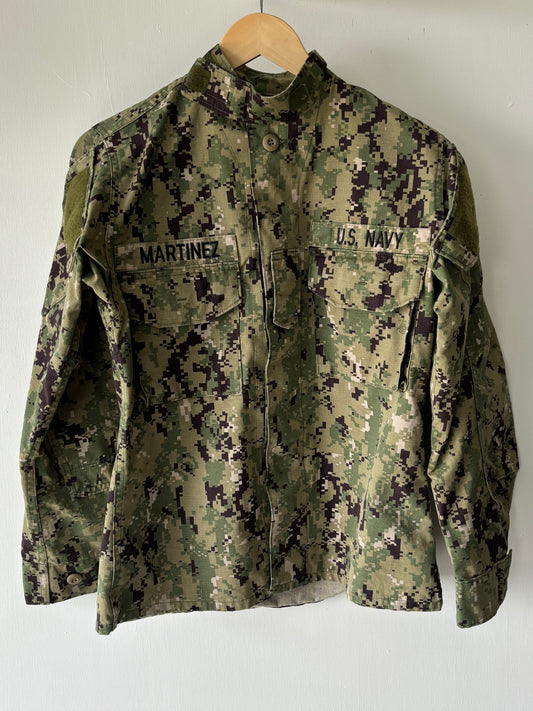 XS - VINTAGE ARMY JACKET