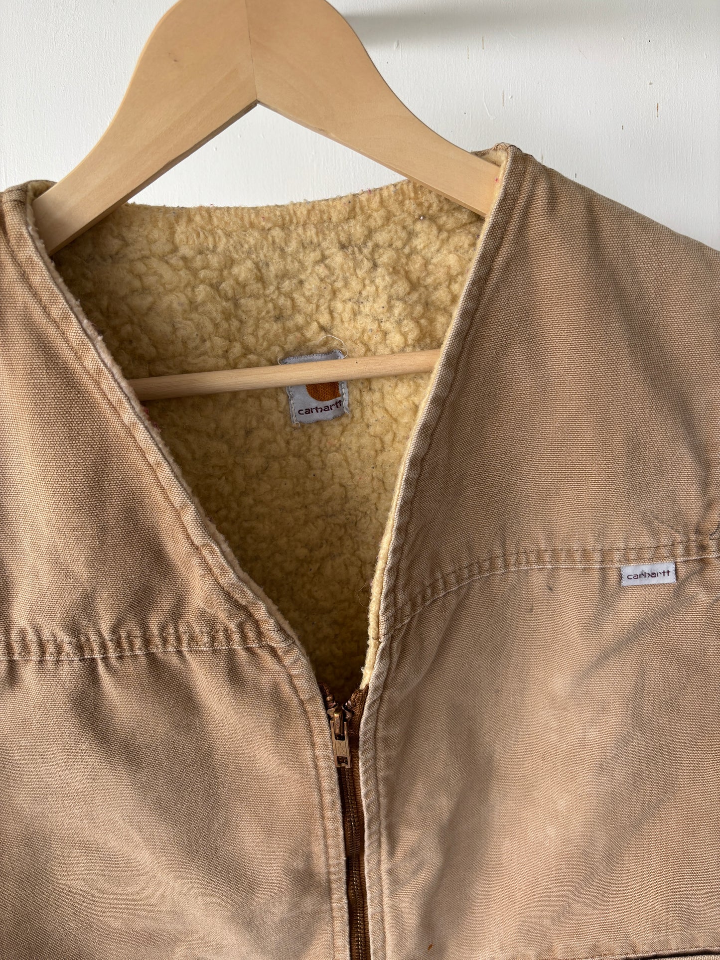 L - VINTAGE CARHARTT SHERPA VEST