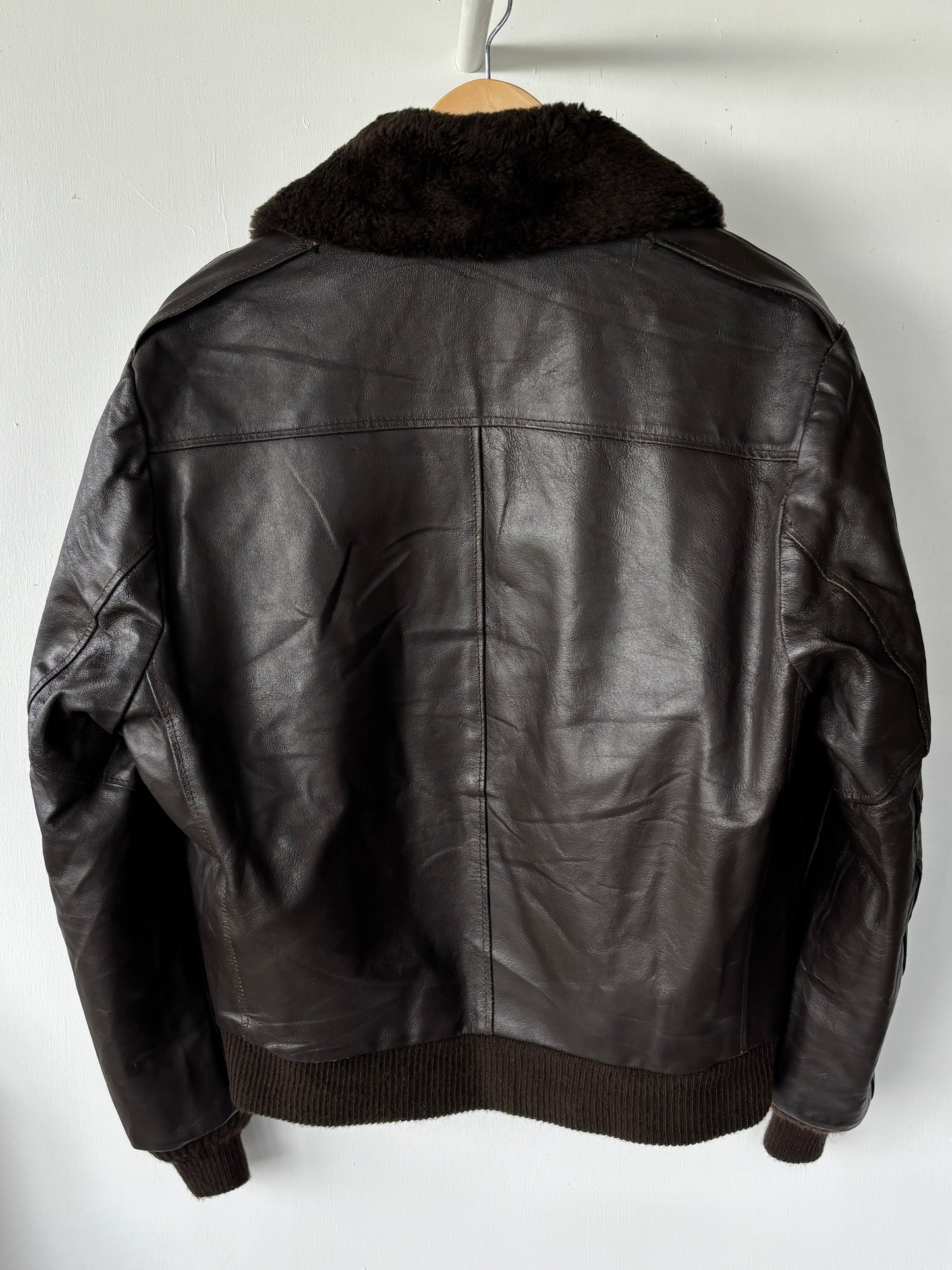 M - VINTAGE LEATHER JACKET