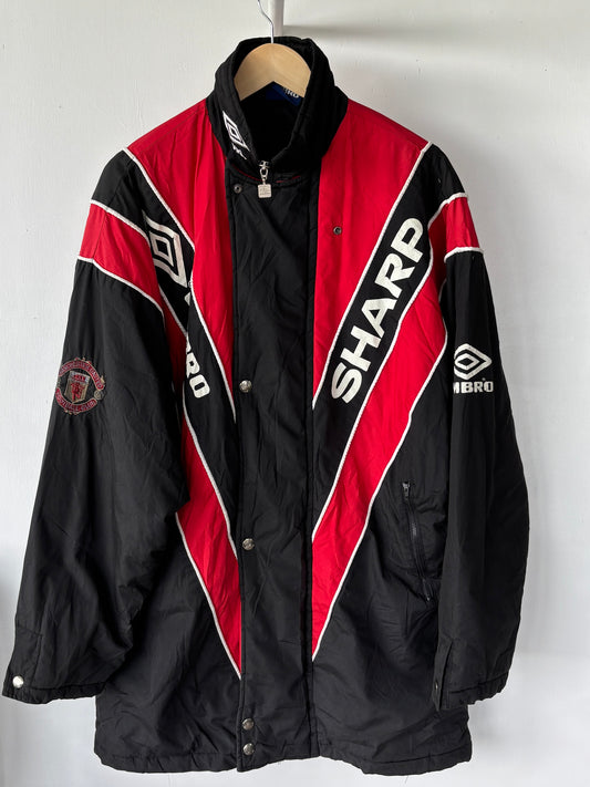 XL - VINTAGE 90S MAN UNITED UMBRO COAT